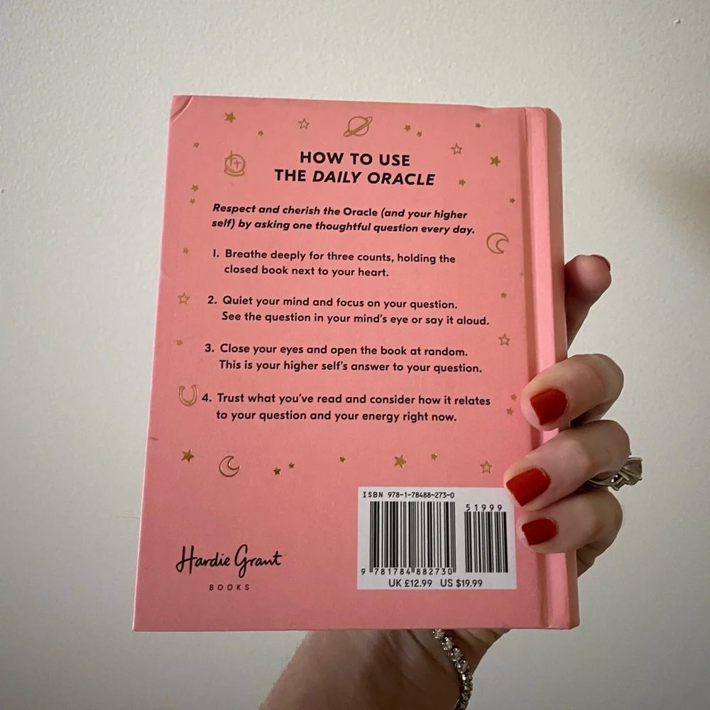 Daily Oracle Hardback Book